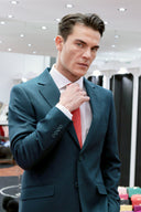 Toni Fernández' Anzug - BPV