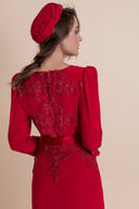 Das lange Kleid von Matilde Cano – 1832