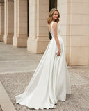 Wedding dress by Marfil Barcelona - 7J2N9N