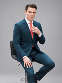Toni Fernández' Anzug - BPV