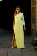 Das lange Kleid von Silvia Fernández – CARMEN