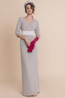 Das lange Kleid von Matilde Cano – 1824